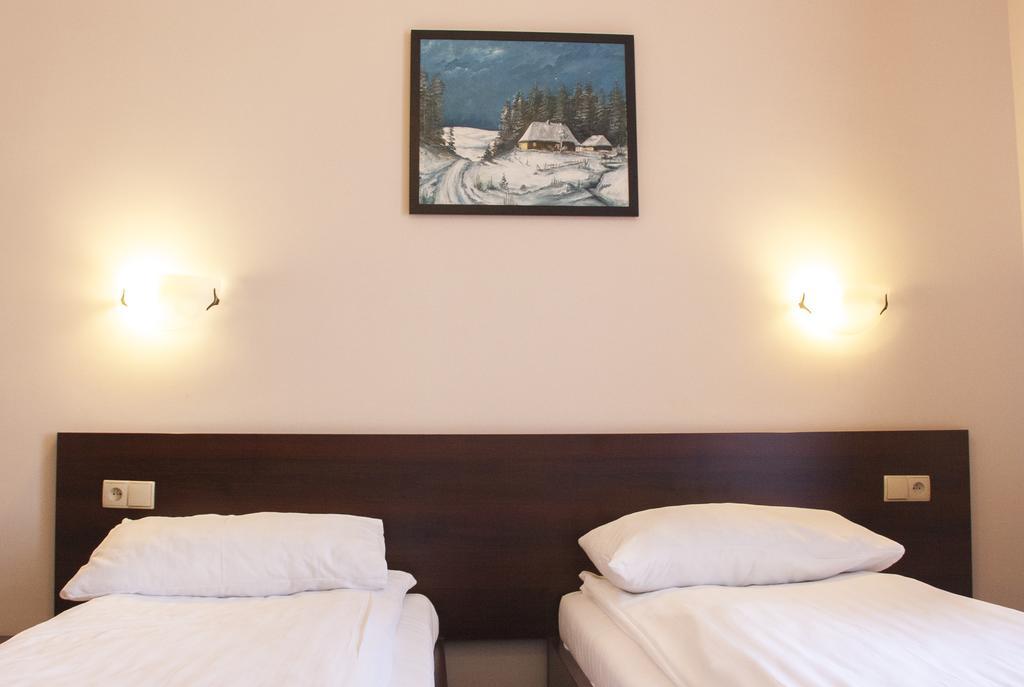 Hotel Cesarski - Kaiserhof Giżycko Værelse billede
