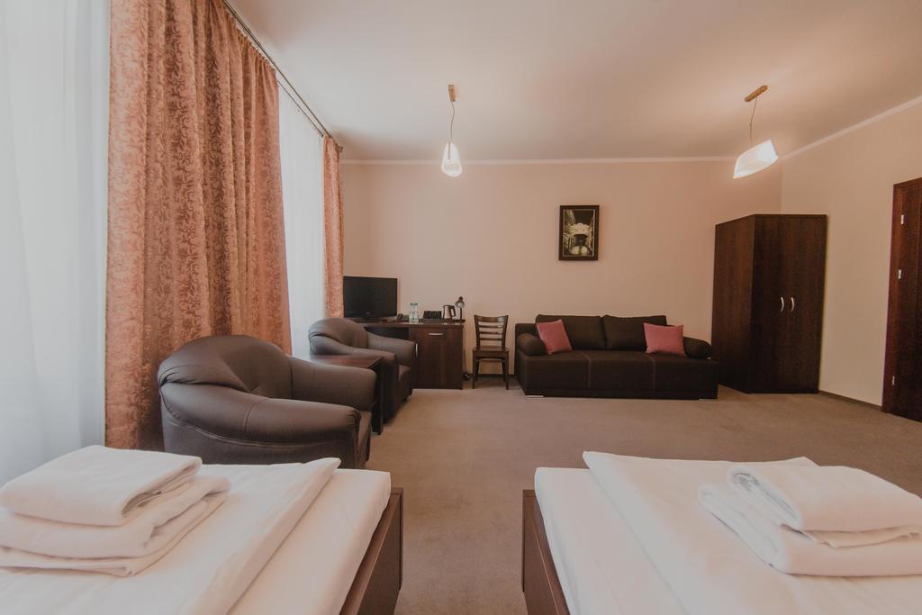 Hotel Cesarski - Kaiserhof Giżycko Eksteriør billede